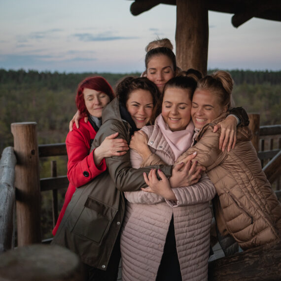 Päikesetõusu sünnipäev rabas