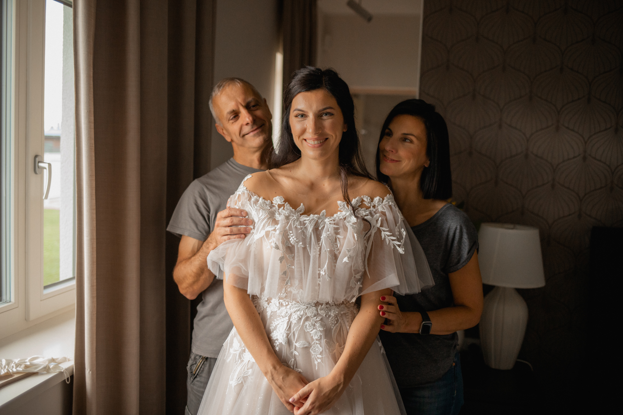 Pruudi ettevalmistused kodus I Fotograaf Reti Kokk Pruudi ettevalmistused kodus I Fotograaf Reti Kokk