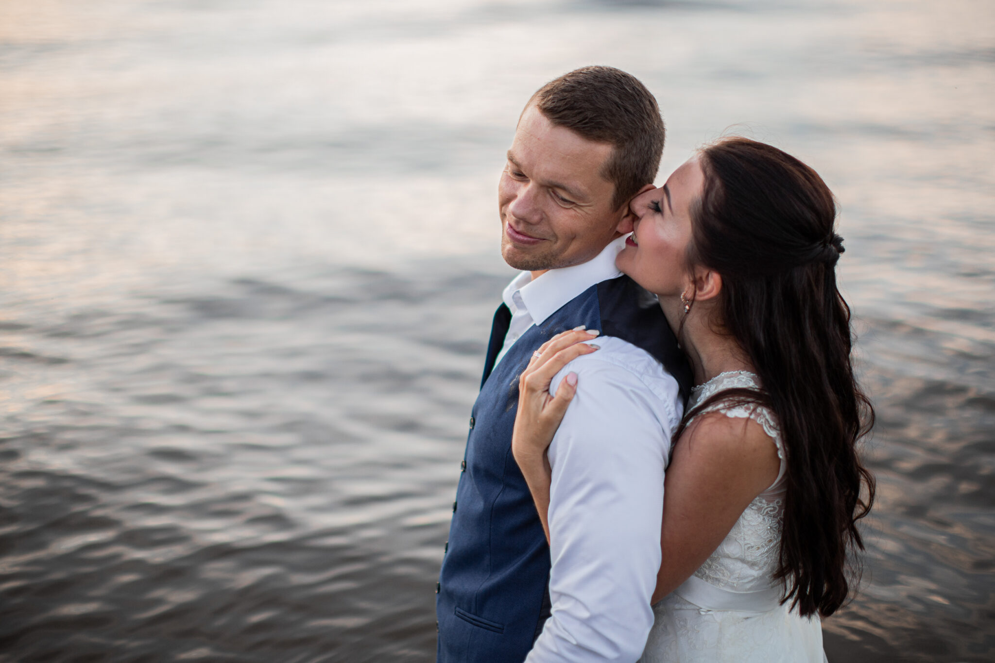 Trash the dress fotosessioon rannas I Fotograaf Reti Kokk