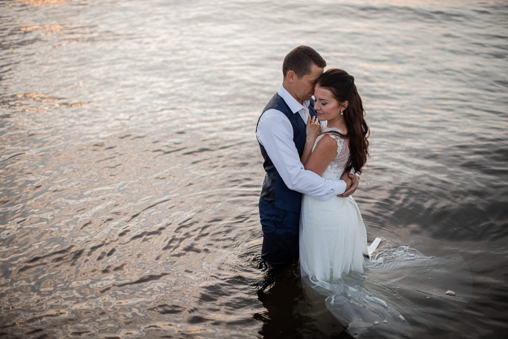 Trash the dress fotosessioon rannas I Fotograaf Reti Kokk