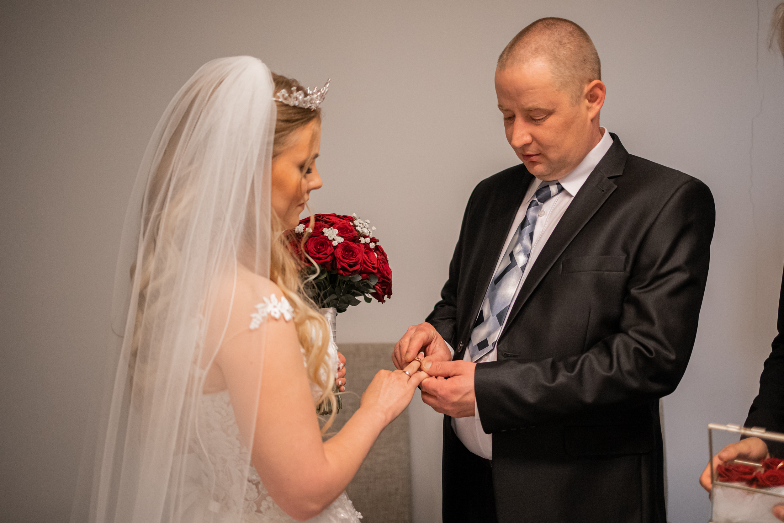 Abielu registreerimine Rakvere linnavalitsuses I Fotograaf Reti Kokk