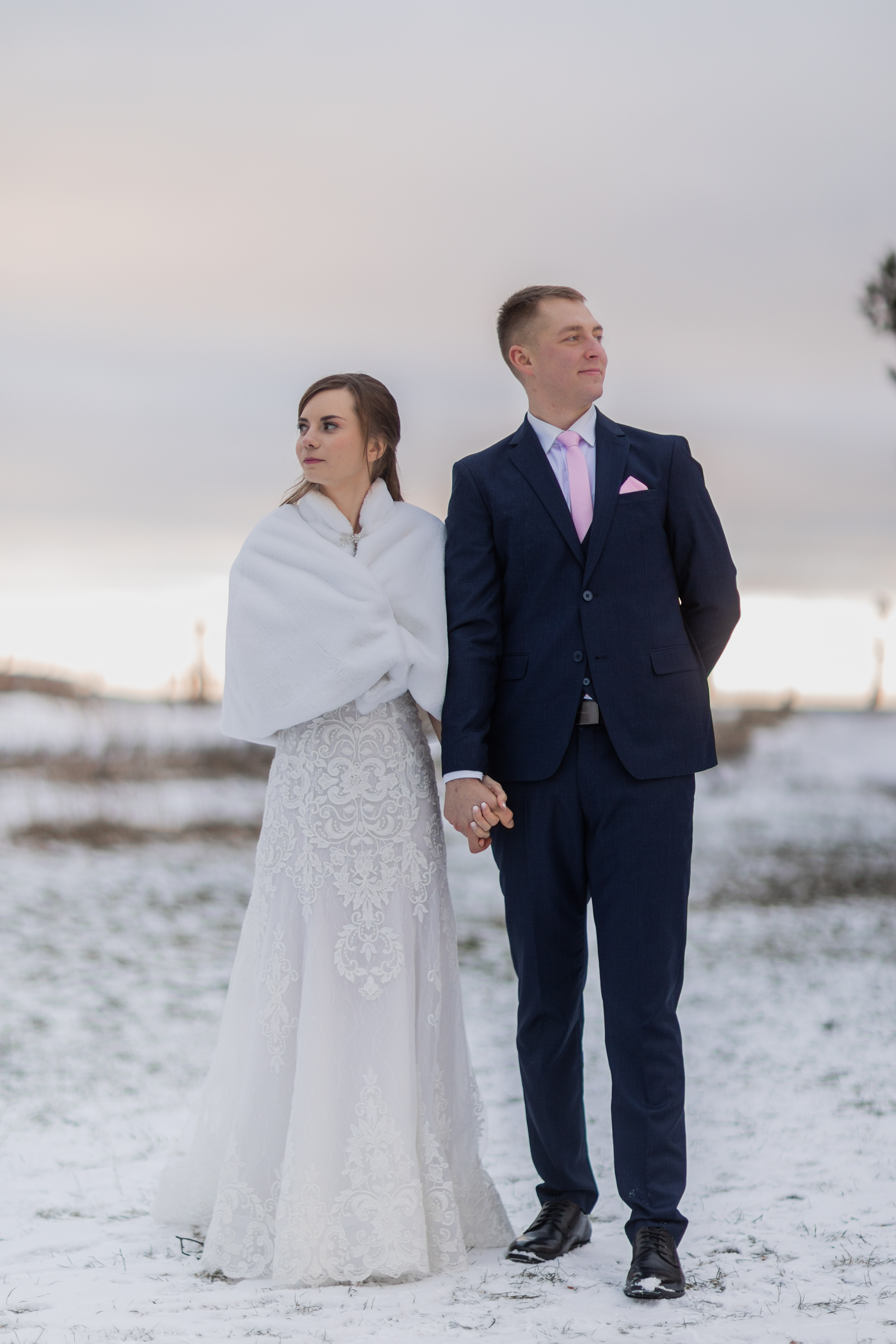 Talvised pruutpaari ilupildid Võsul I Pulmafotograaf Reti Kokk Talvised pruutpaari ilupildid Võsul I Pulmafotograaf Reti Kokk