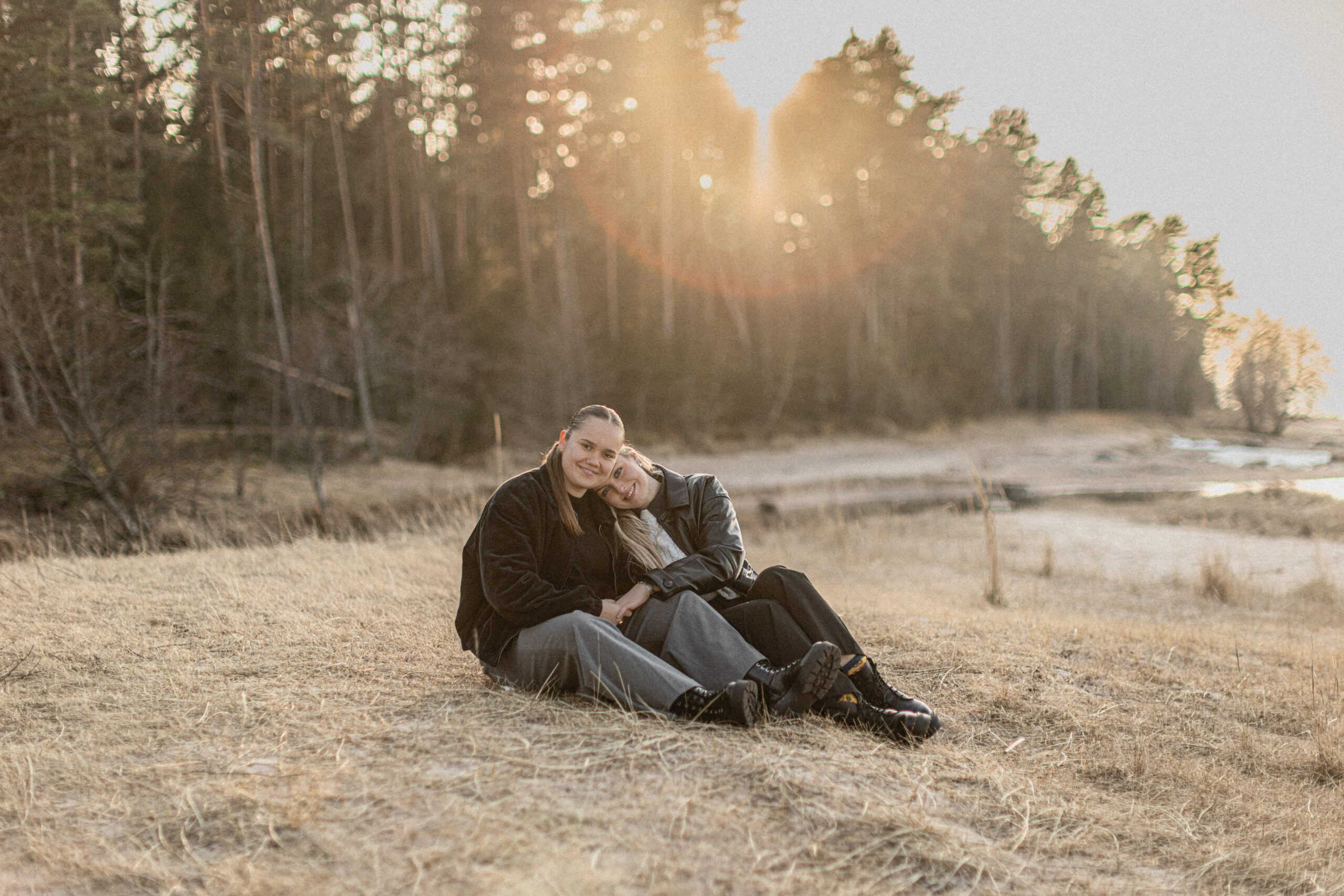 Loojangusessioon märtsikuises rannas I Fotograaf Reti Kokk